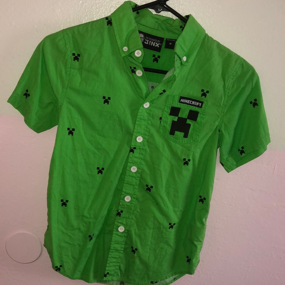 Minecraft button up